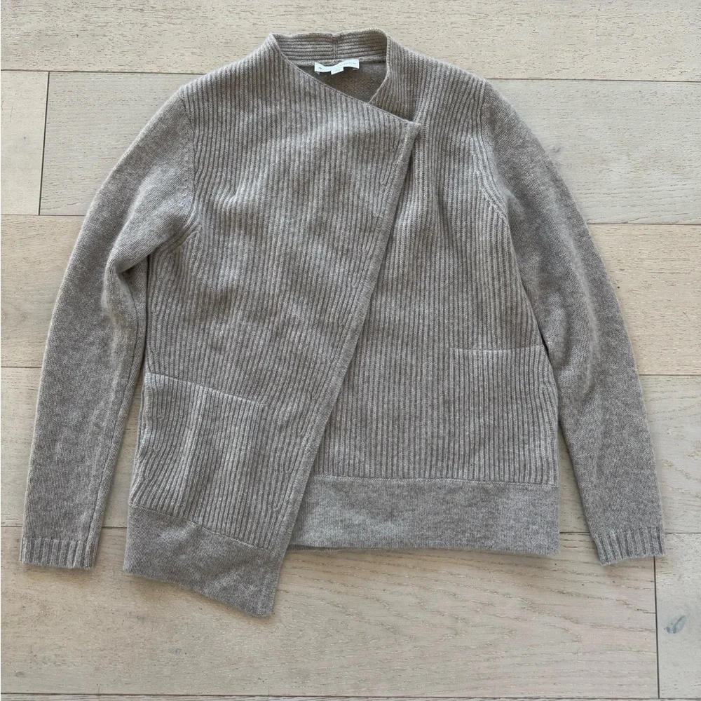 White+Warren Ribbed knit 100% cashmere sweater pockets M - Picture 1 of 5